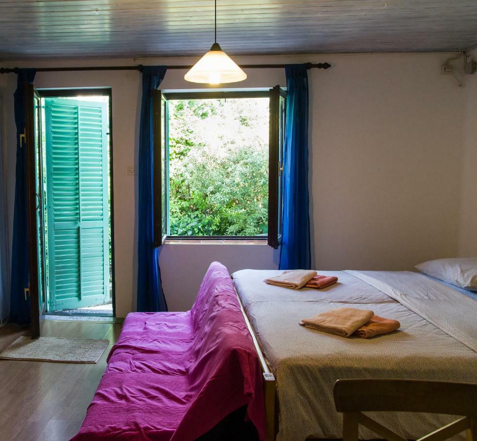 Karmen A Apartment Veli Losinj Exterior photo